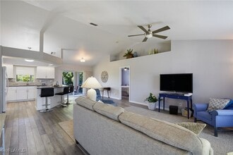 1627 SW 25th Terrace in Cape Coral, FL - Building Photo - Building Photo
