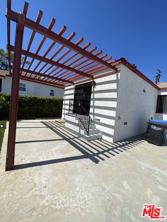 4063 Charles Ave-Unit -A in Culver City, CA - Building Photo