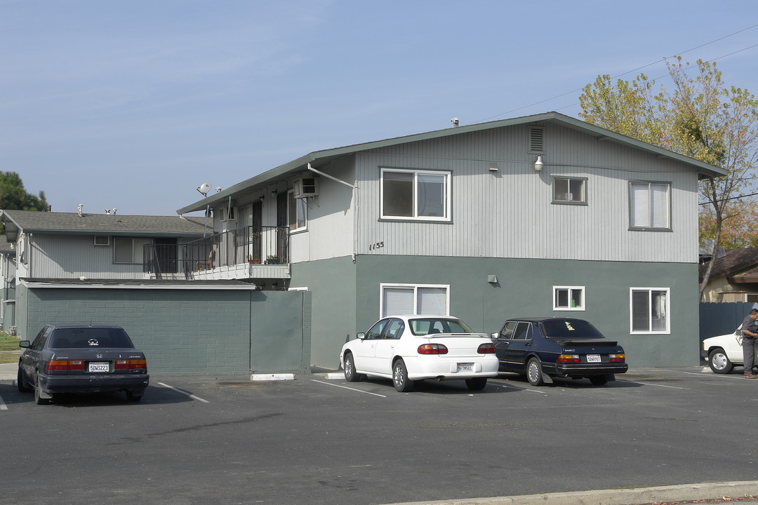 1155 Willow St in Atwater, CA - Building Photo