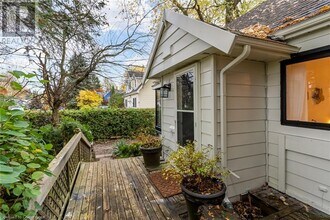 32 Valleyview Dr in Hamilton, ON - Building Photo - Building Photo