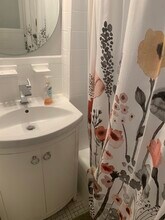 1307 Commonwealth Ave, Unit 5 in Boston, MA - Building Photo - Building Photo