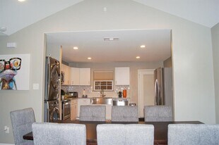 1727 Pueblo St in Dallas, TX - Building Photo