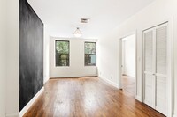 1435 2nd Ave-Unit -2 in New York, NY - Building Photo - Building Photo