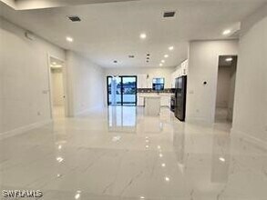 2604 26th St SW in Lehigh Acres, FL - Building Photo - Building Photo