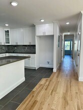 135 Court St, Unit 135 in Elizabeth, NJ - Building Photo - Building Photo