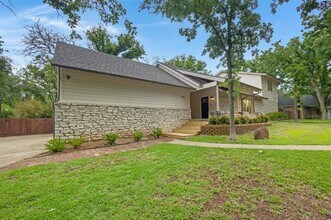 2805 Forrestridge Dr in Denton, TX - Building Photo - Building Photo