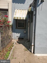 2027 Martha St photo'