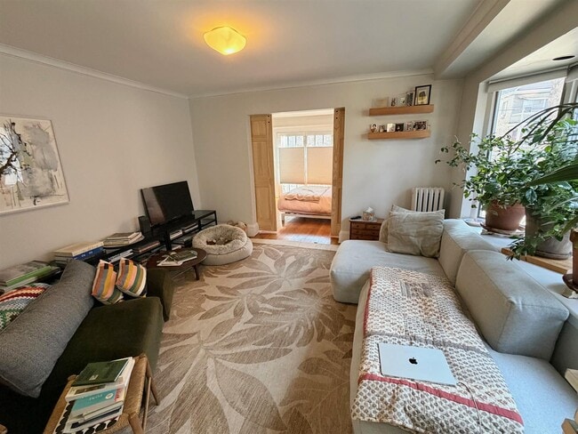 138 Larch Rd, Unit 1 in Cambridge, MA - Building Photo - Building Photo