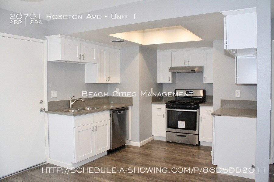 20701 Roseton Ave-Unit -Unit 1 in Lakewood, CA - Building Photo