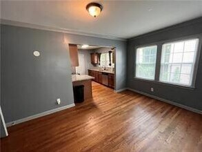 280 Holly Rd NW in Atlanta, GA - Building Photo - Building Photo