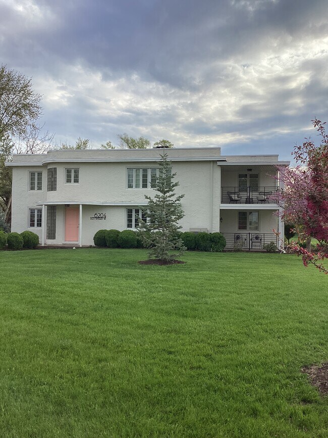 6204 W Kimberly Rd, Unit 6204 B in Davenport, IA - Building Photo - Building Photo