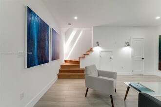 3125 Paola Dr in Miami, FL - Building Photo - Building Photo