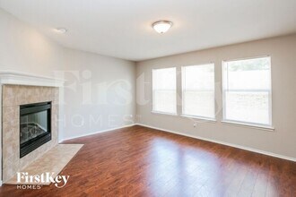 524 King St in Cedar Hill, TX - Foto de edificio - Building Photo