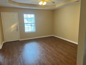 2049 Williams Valley Dr in Nashville, TN - Building Photo - Building Photo
