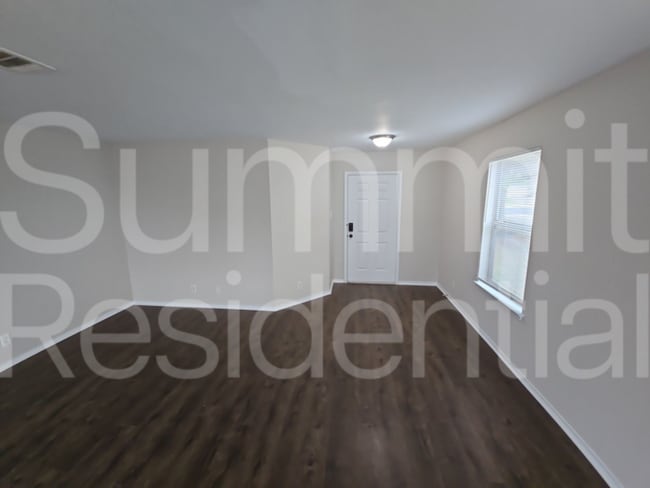 120 Beech Dr in Kyle, TX - Building Photo - Building Photo