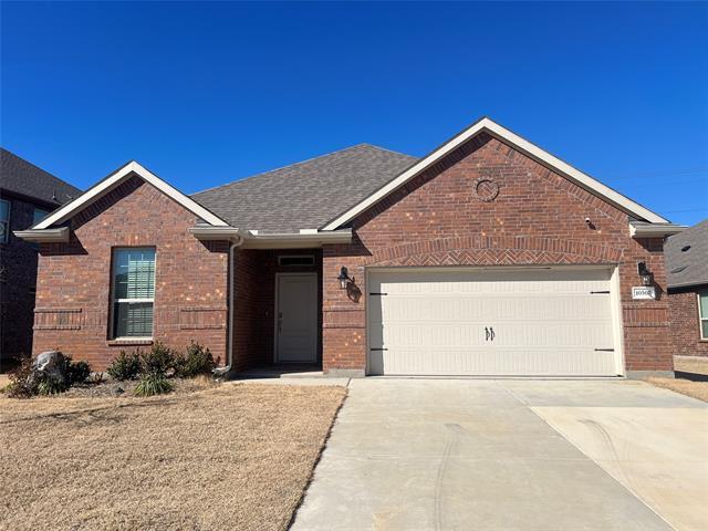 10507 Lone Star Wy in Aubrey, TX - Building Photo