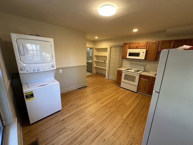 14 Ingalls St, Unit 1L in Worcester, MA - Building Photo - Building Photo