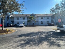 8342 Bernwood Cove Loop, Unit 0-1231 in Ft. Myers, FL - Building Photo