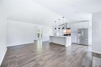 8400 Willow Creek Dr in Frisco, TX - Building Photo - Building Photo