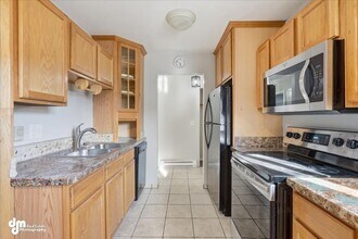 170 Grand Larry St in Anchorage, AK - Building Photo - Building Photo