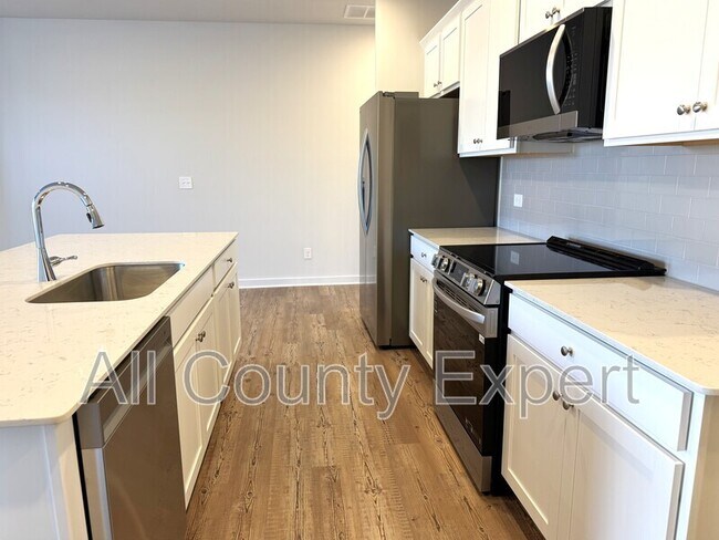 7273 Mulberry St in Flowery Branch, GA - Building Photo - Building Photo