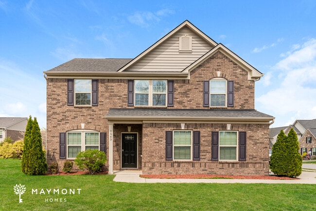 property at 1543 Oak Dr