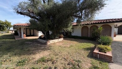 9427 S 51st Dr in Laveen, AZ - Building Photo - Building Photo