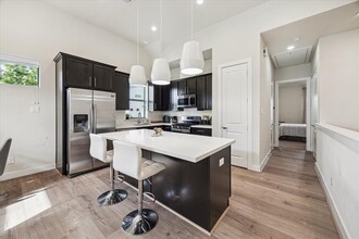 2616 Riverside Dr in Houston, TX - Building Photo - Building Photo