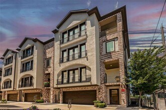 2110 Mason St in Houston, TX - Building Photo - Building Photo