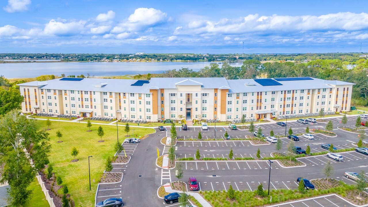 Lake Saunders Reserve in Mount Dora, FL - Building Photo