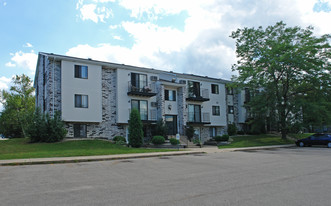 5900-5910 S Emmertsen Rd Apartments