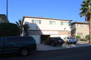 111 N Belmont St in Glendale, CA - Building Photo