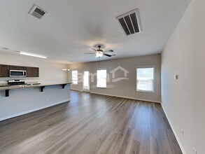 908 Beverly Ct in Spring Hill, TN - Building Photo - Building Photo