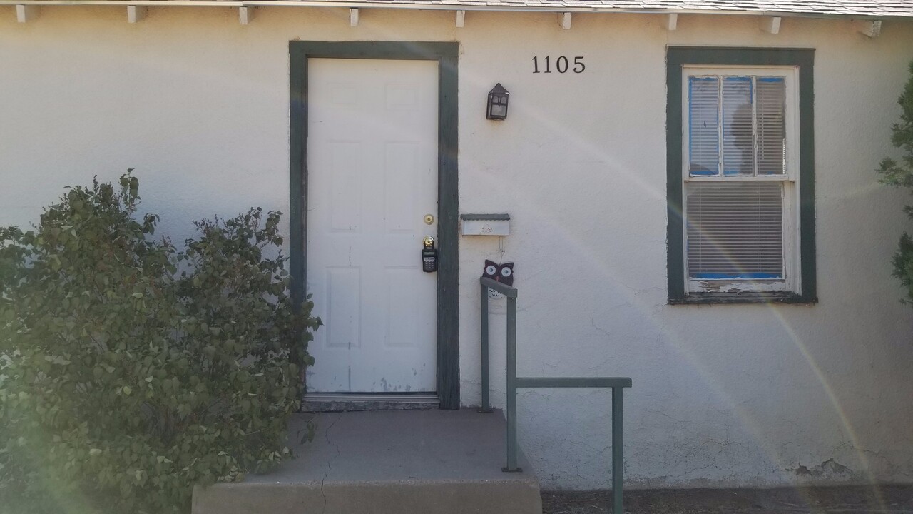 1105 Wallace St in Clovis, NM - Building Photo