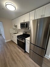 9300 Main St, Unit 9300 Main #12 in Clarence, NY - Foto de edificio - Building Photo