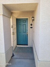 15733 W Watson Ln in Surprise, AZ - Foto de edificio - Building Photo