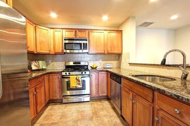 120 Wyllis Ave in Everett, MA - Building Photo - Building Photo