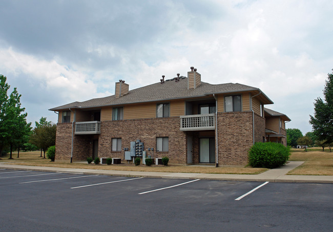 312 Walden Way in Dayton, OH - Foto de edificio - Building Photo