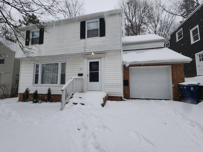 property at 1195 Oxford Rd