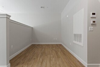13 Shetland St, Unit 409 in Boston, MA - Building Photo - Building Photo