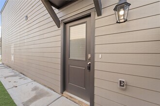 1742 Revolution Way in Missouri City, TX - Building Photo - Building Photo