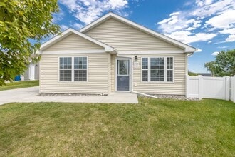 133 Shaw Cir in Billings, MT - Building Photo - Building Photo