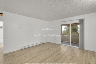 714 9th St in Oregon City, OR - Building Photo - Building Photo