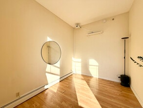 124 Court St in New Haven, CT - Foto de edificio - Building Photo