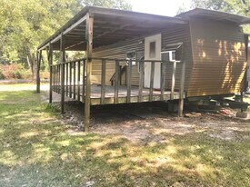 910 Polk St in Vidor, TX - Building Photo