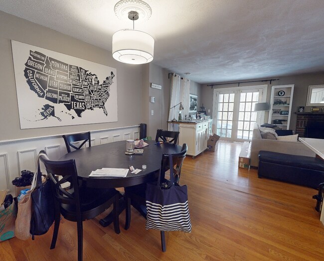 54 Temple St, Unit 1