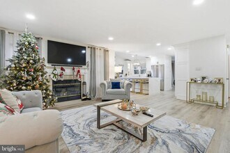 8905 Emory Grove Rd in Gaithersburg, MD - Building Photo - Building Photo