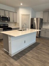 1715 Plantation Pl in Baytown, TX - Building Photo - Building Photo