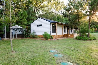 15539 FM 17 in Canton, TX - Building Photo - Building Photo