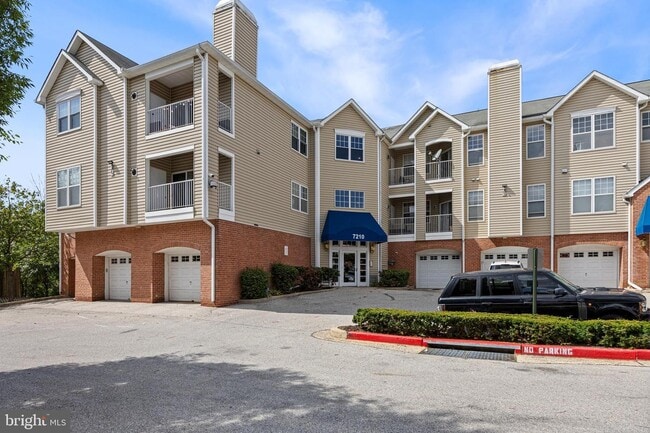 7210 Bogley Rd, Unit Bogley Unit 302 in Windsor Mill, MD - Building Photo - Building Photo